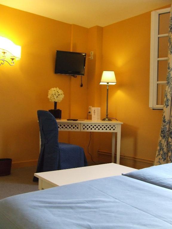 Hotel Spa Le Relais Du Bellay Montreuil-Bellay Quarto foto